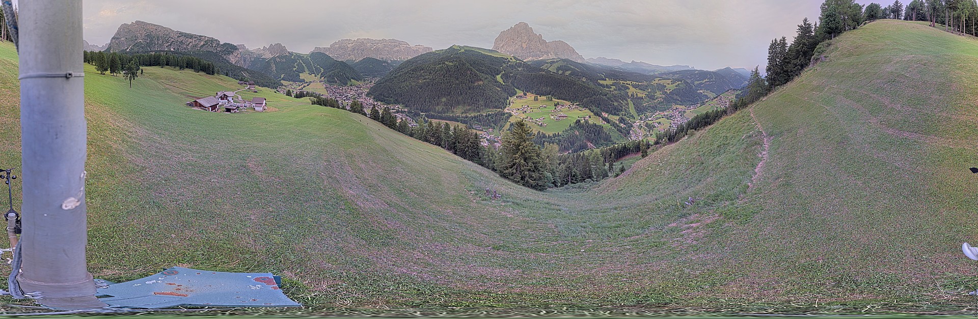 Archived image Webcam Panoramic view of Wolkenstein