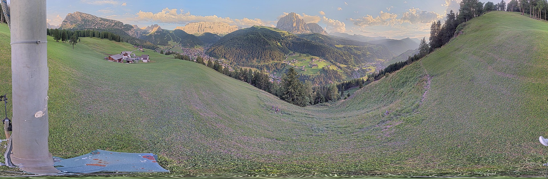 Archived image Webcam Panoramic view of Wolkenstein