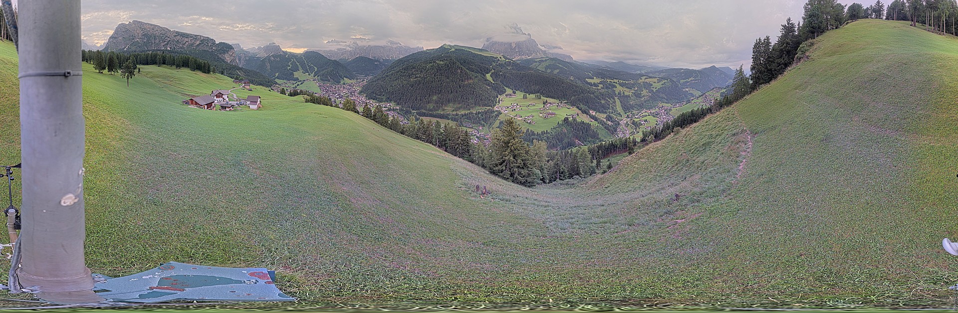 Archiv Foto Webcam Panorama über Wolkenstein