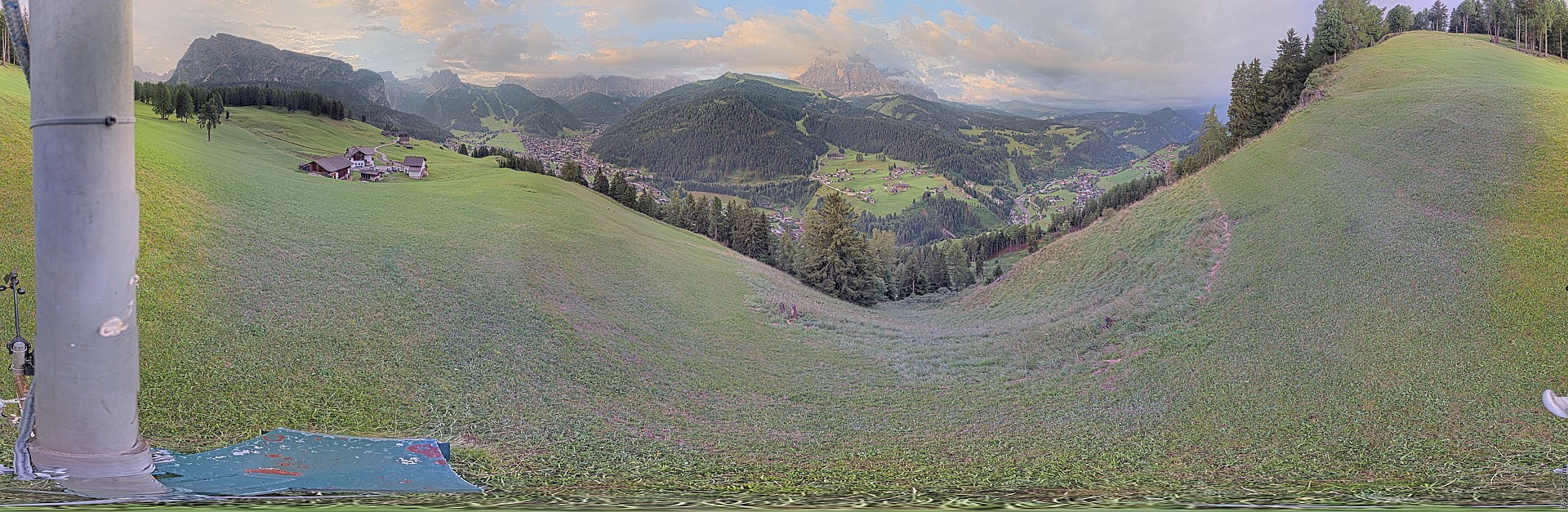 Archiv Foto Webcam Panorama über Wolkenstein