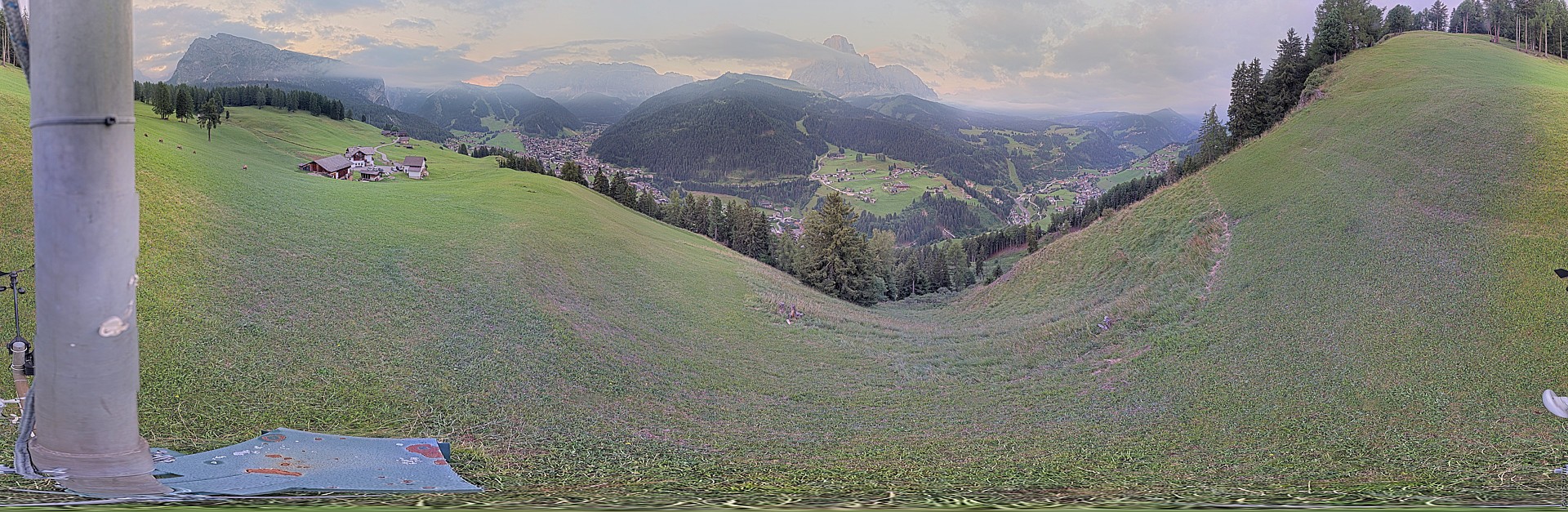 Archiv Foto Webcam Panorama über Wolkenstein