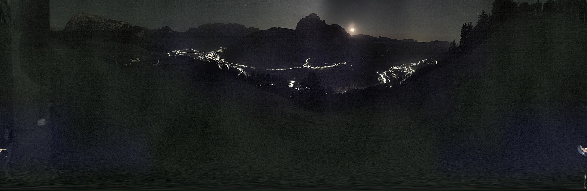 Archiv Foto Webcam Panorama über Wolkenstein