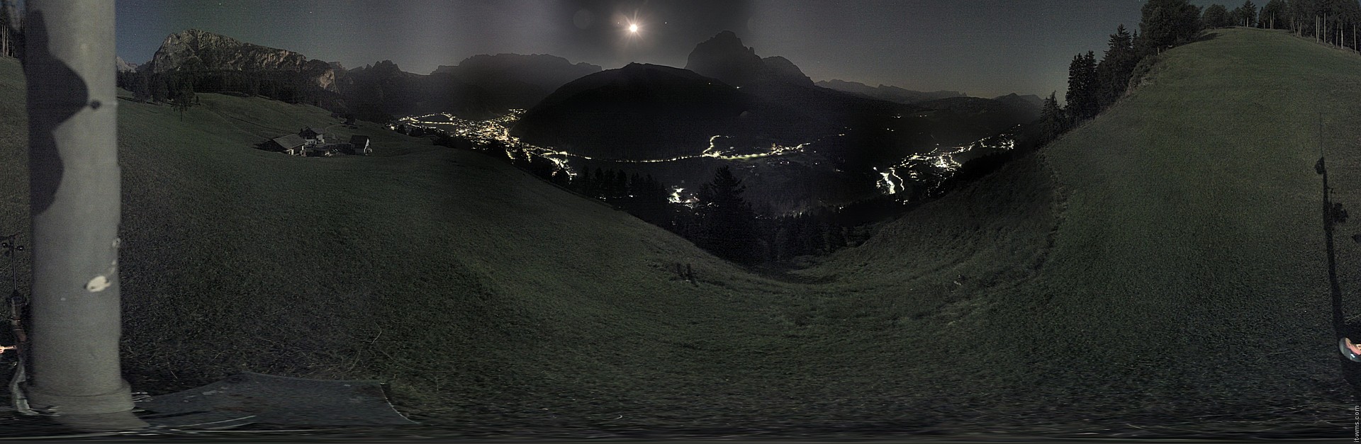 Archiv Foto Webcam Panorama über Wolkenstein