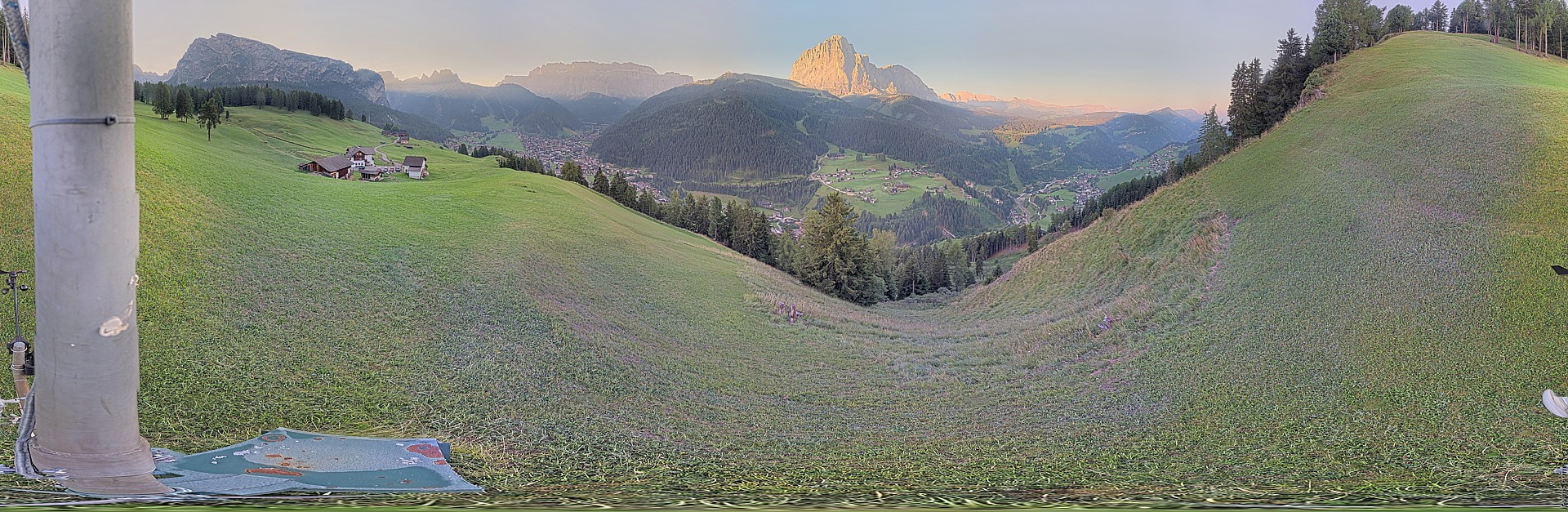 Archiv Foto Webcam Panorama über Wolkenstein