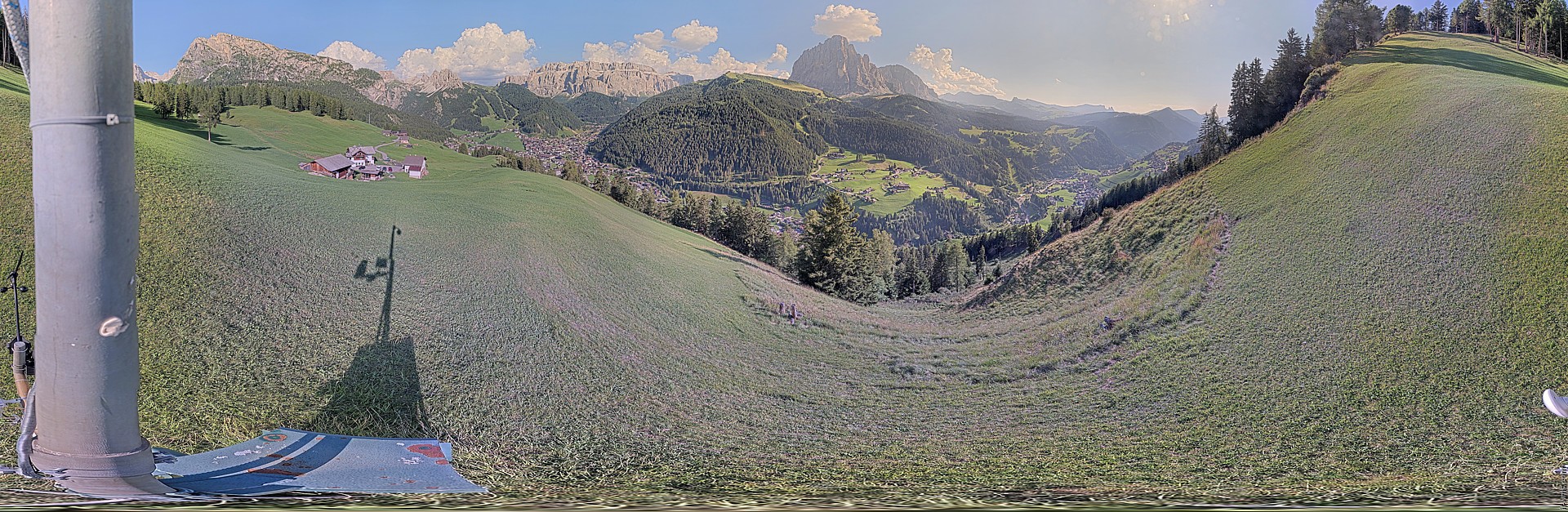 Archiv Foto Webcam Panorama über Wolkenstein