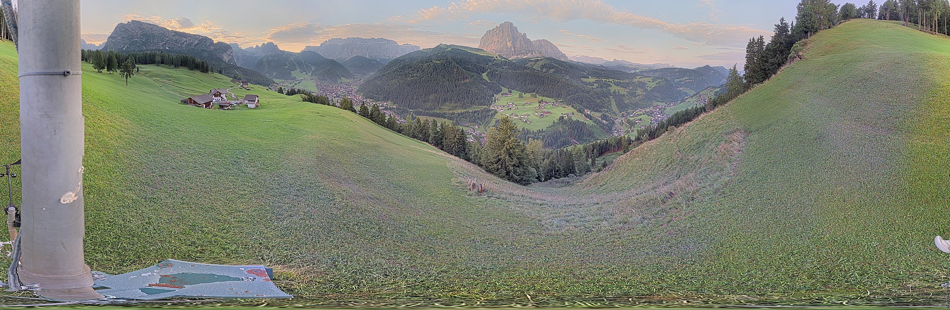 Archiv Foto Webcam Panorama über Wolkenstein