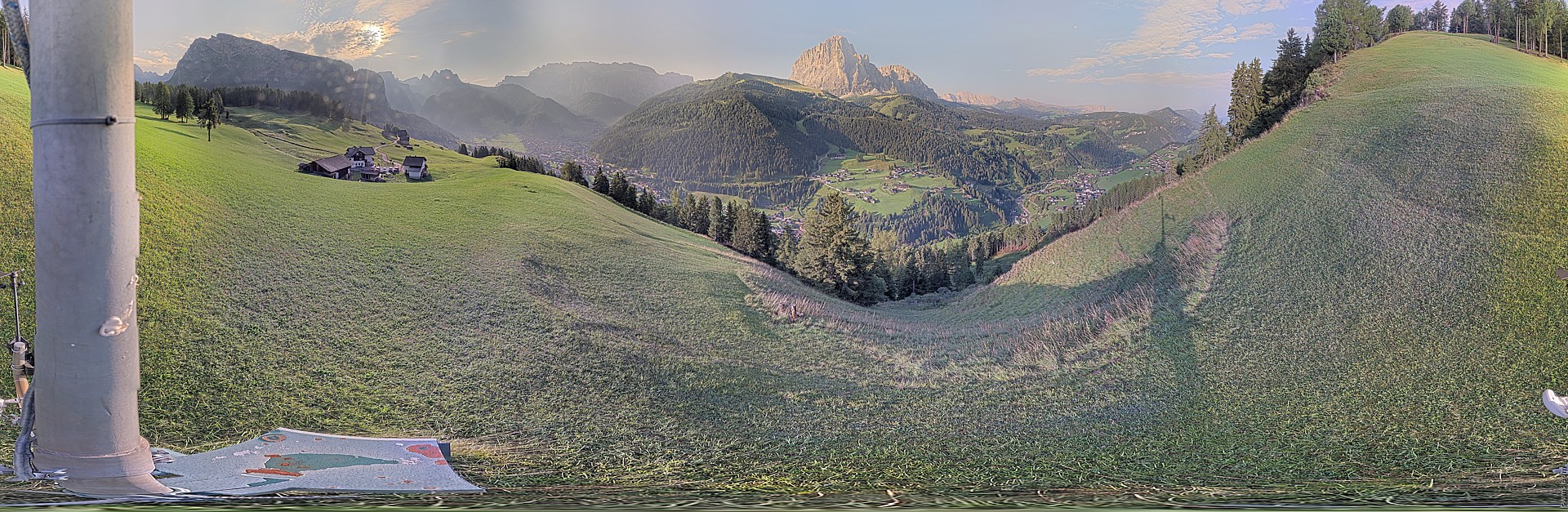 Archiv Foto Webcam Panorama über Wolkenstein