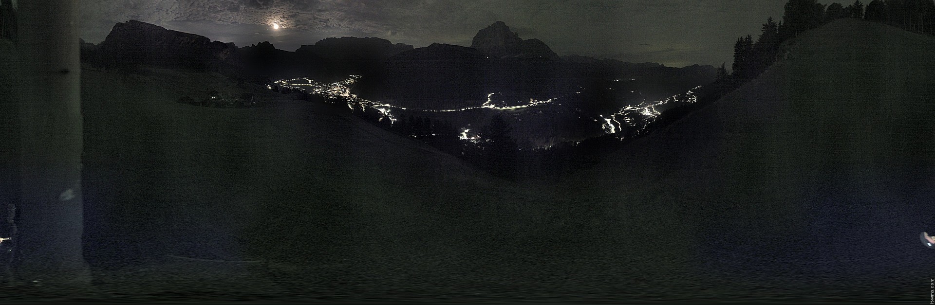 Archiv Foto Webcam Panorama über Wolkenstein