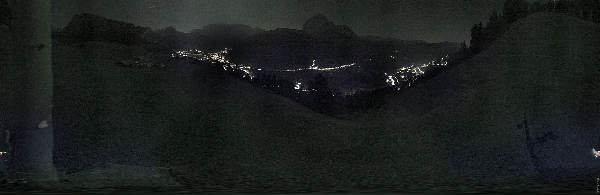 Archiv Foto Webcam Panorama über Wolkenstein