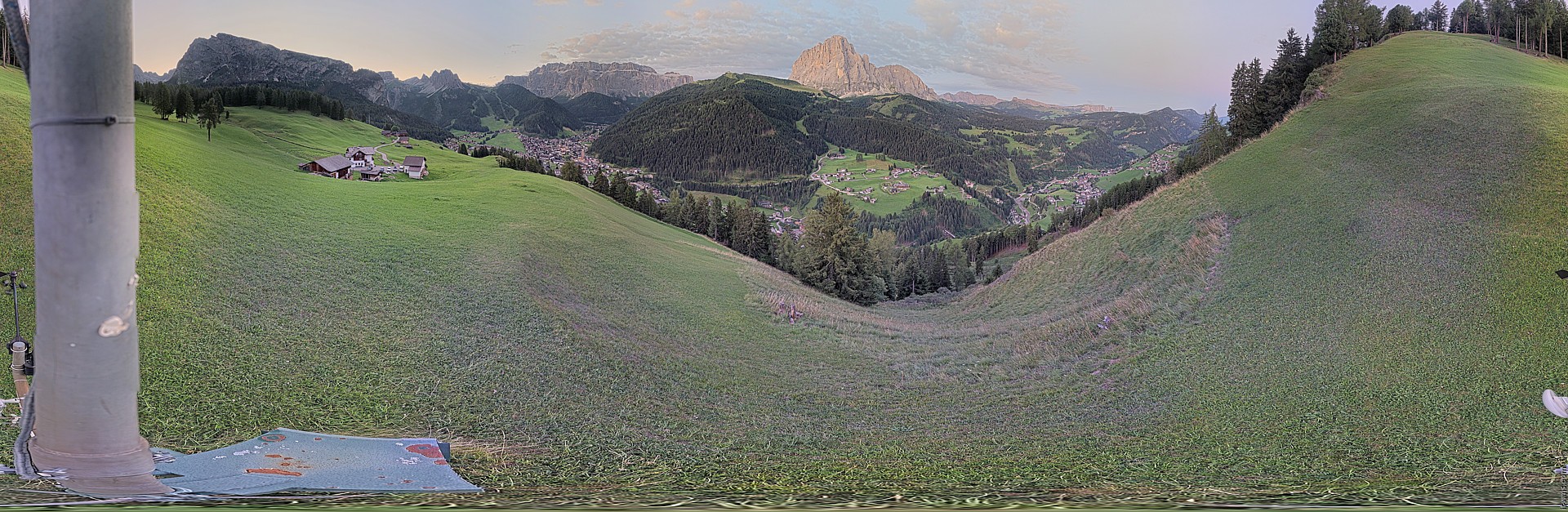 Archiv Foto Webcam Panorama über Wolkenstein