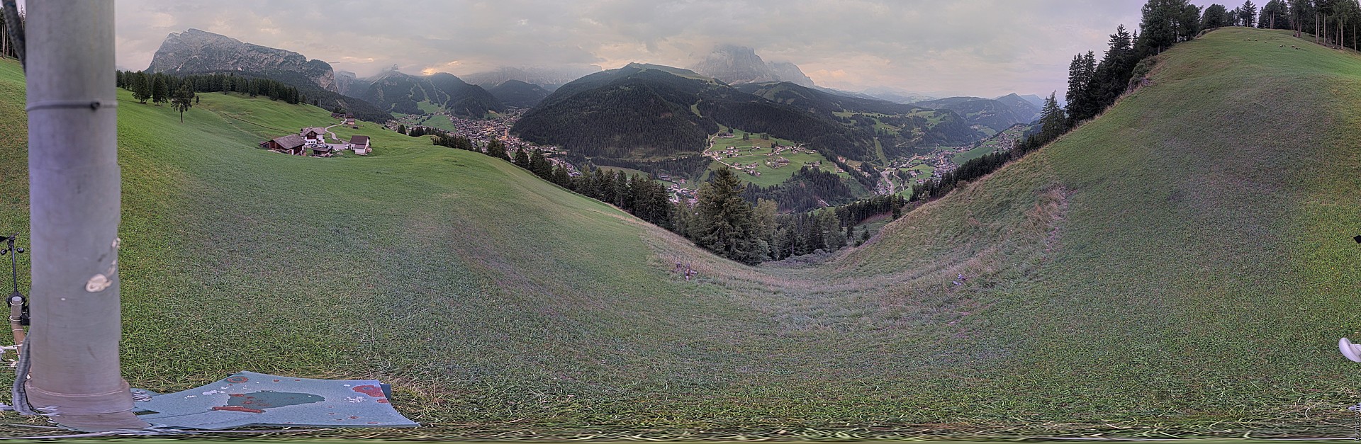 Archiv Foto Webcam Panorama über Wolkenstein