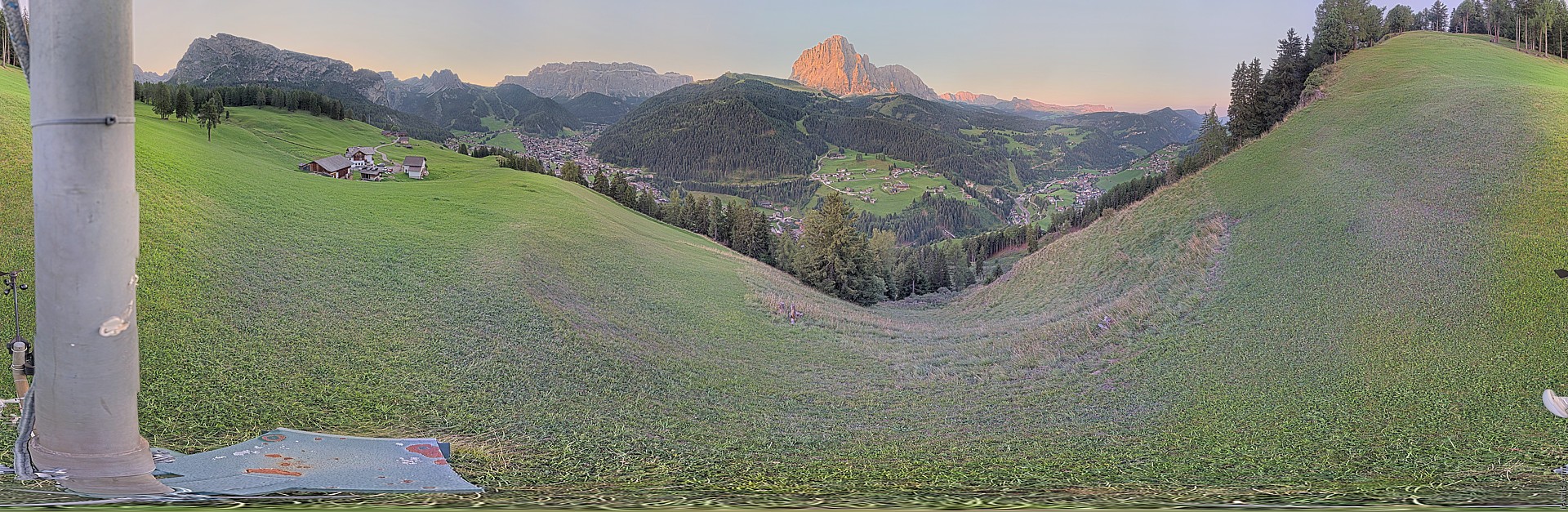 Archiv Foto Webcam Panorama über Wolkenstein