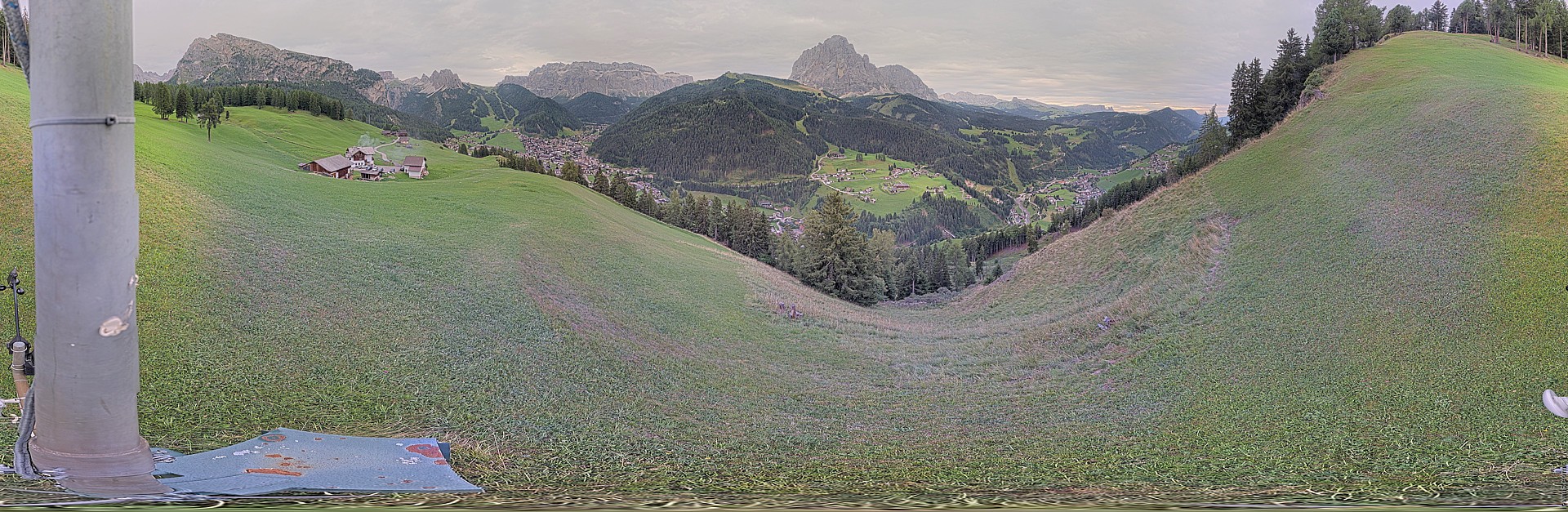 Archiv Foto Webcam Panorama über Wolkenstein