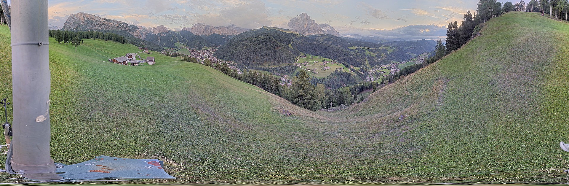 Archived image Webcam Panoramic view of Wolkenstein