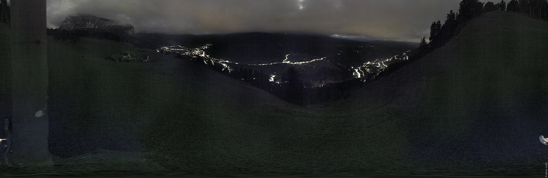 Archiv Foto Webcam Panorama über Wolkenstein