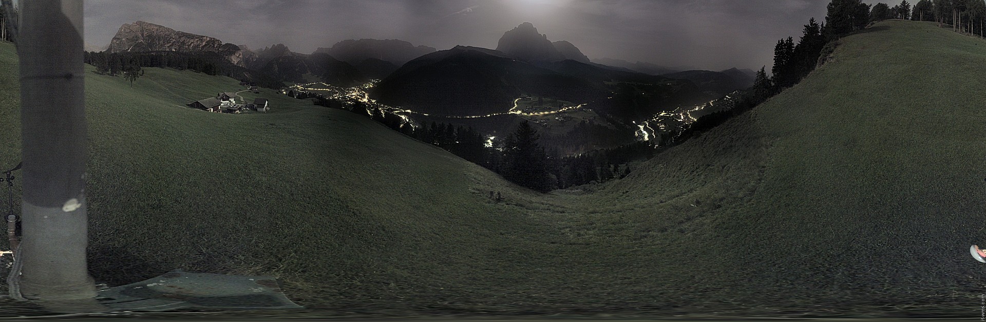 Archiv Foto Webcam Panorama über Wolkenstein