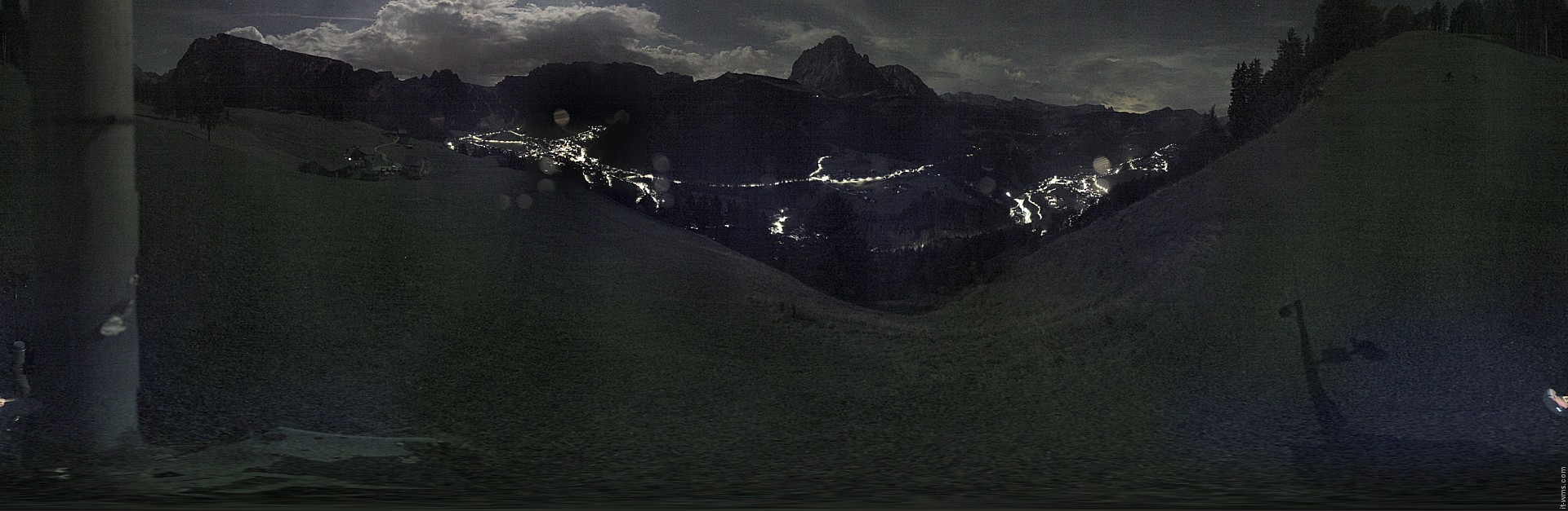 Archiv Foto Webcam Panorama über Wolkenstein
