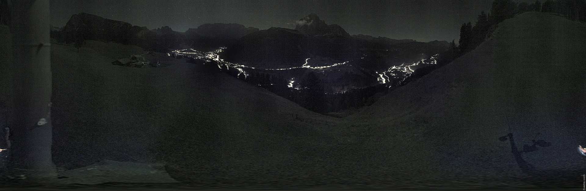 Archiv Foto Webcam Panorama über Wolkenstein