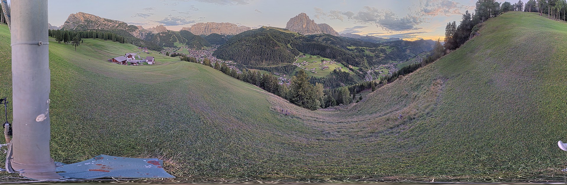 Archived image Webcam Panoramic view of Wolkenstein