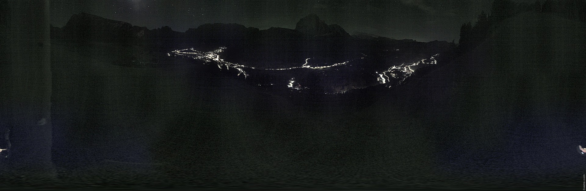 Archived image Webcam Panoramic view of Wolkenstein