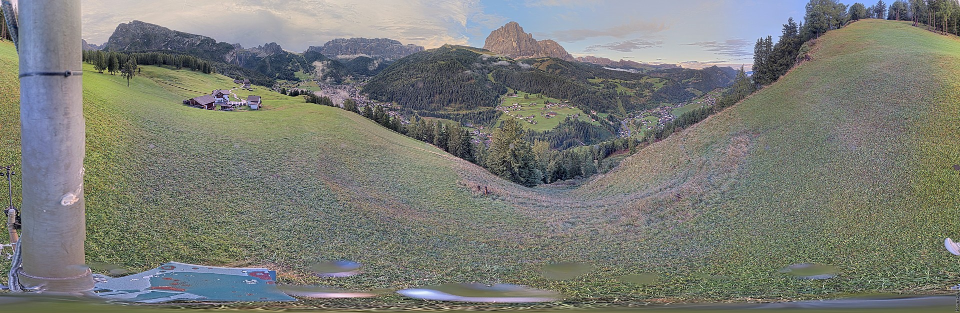 Archived image Webcam Panoramic view of Wolkenstein