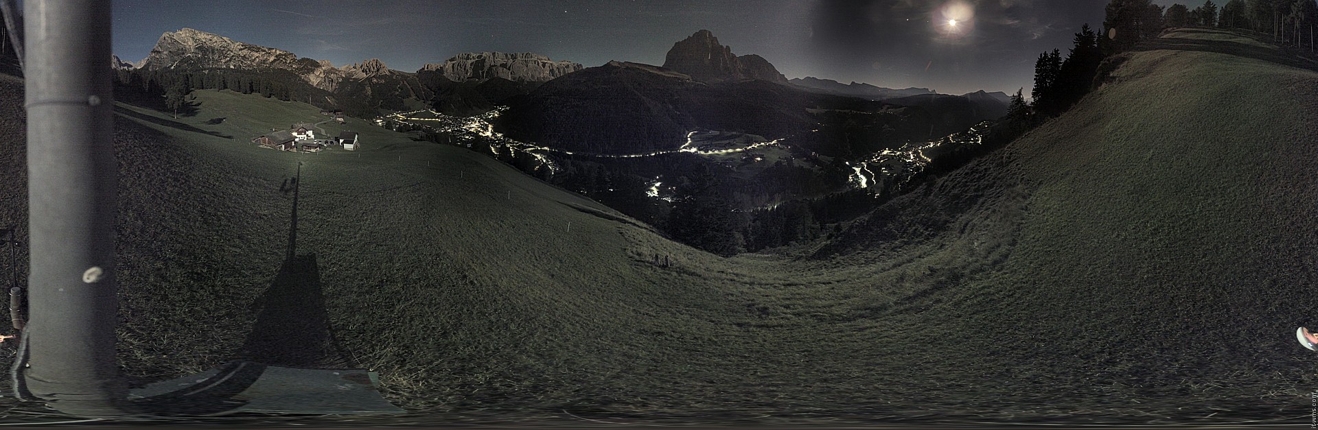 Archiv Foto Webcam Panorama über Wolkenstein