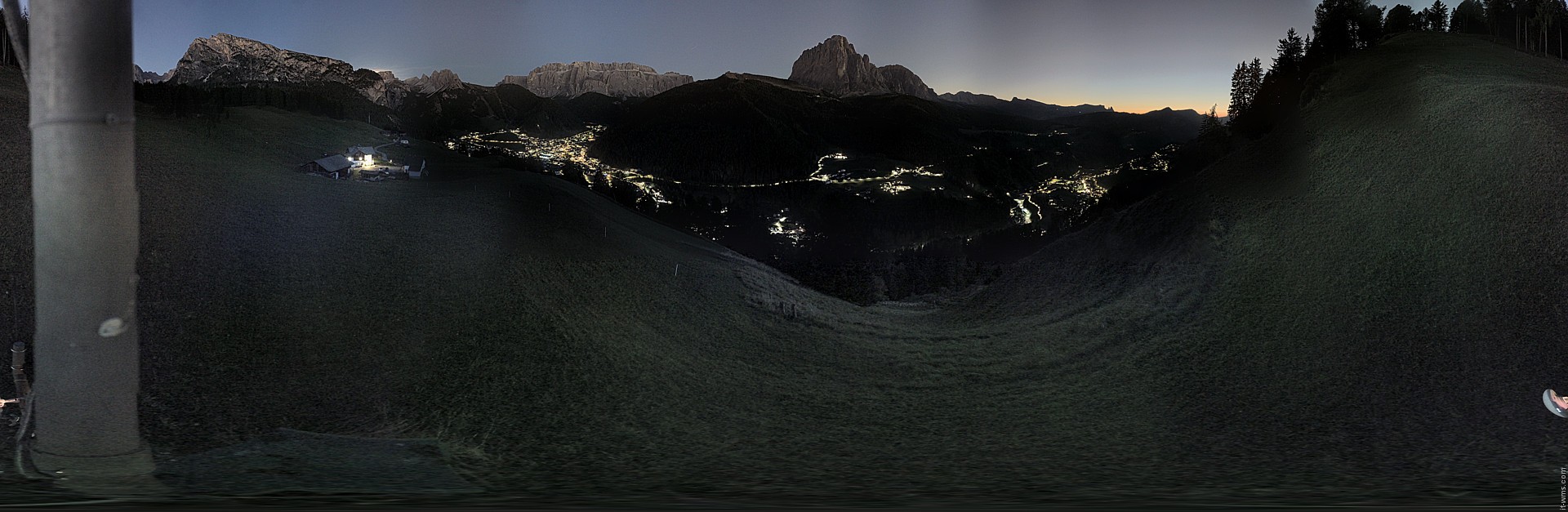 Archiv Foto Webcam Panorama über Wolkenstein
