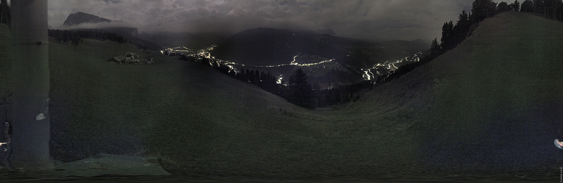 Archiv Foto Webcam Panorama über Wolkenstein