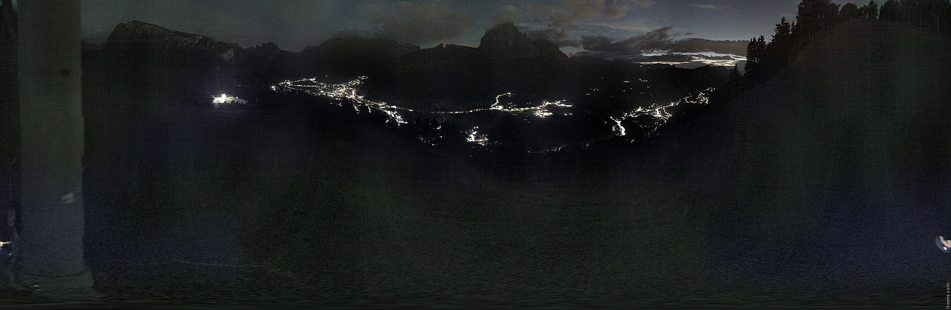Archiv Foto Webcam Panorama über Wolkenstein
