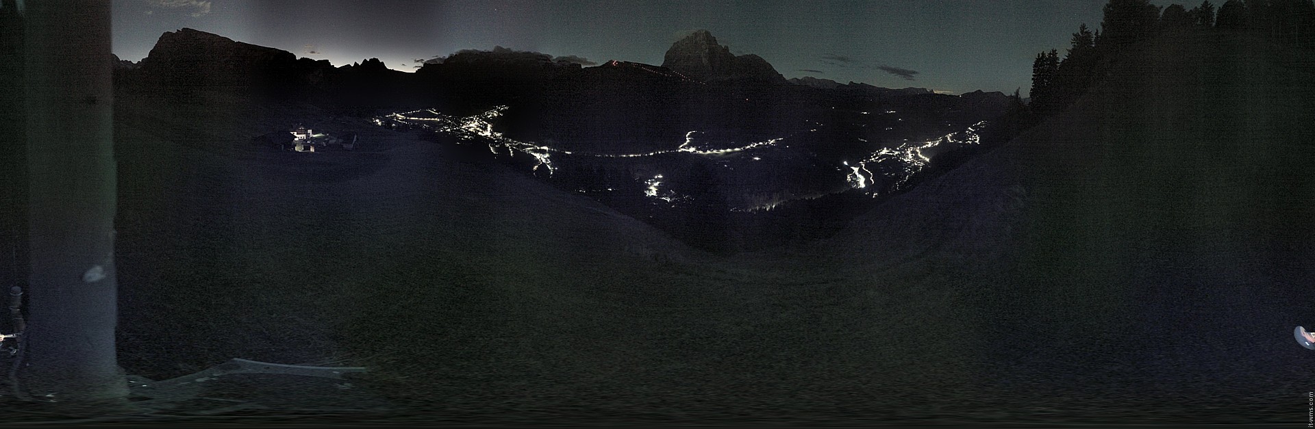 Archiv Foto Webcam Panorama über Wolkenstein
