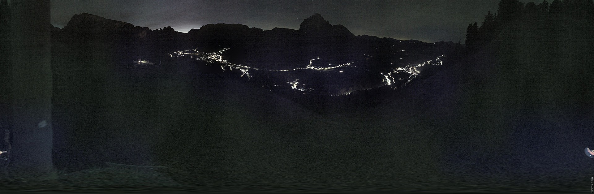 Archived image Webcam Panoramic view of Wolkenstein