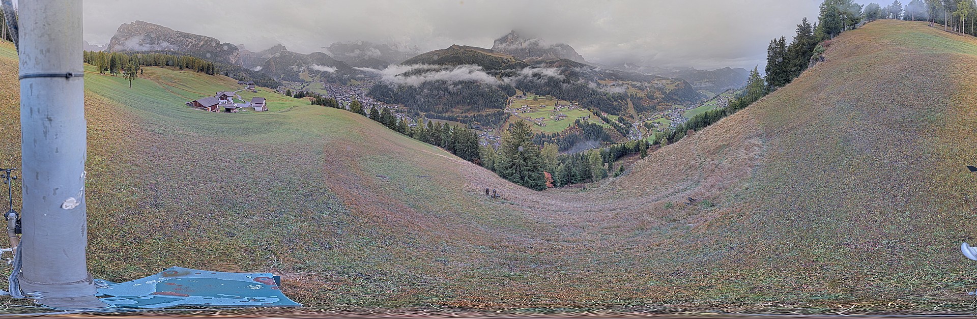 Archived image Webcam Panoramic view of Wolkenstein