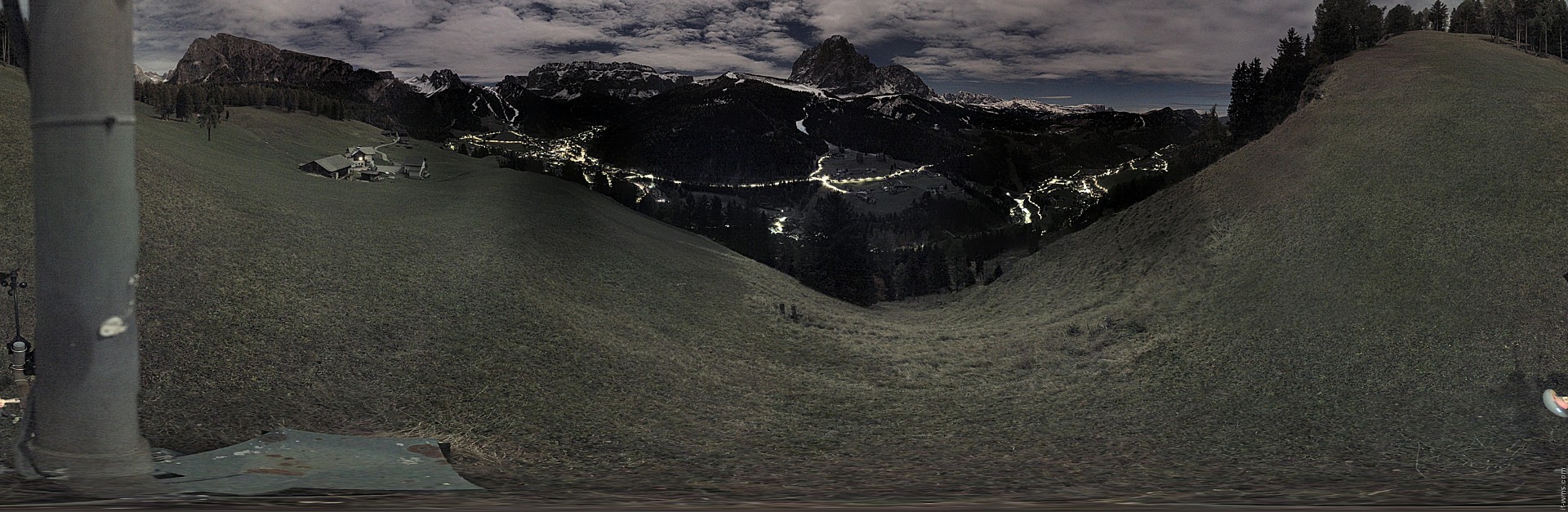 Archiv Foto Webcam Panorama über Wolkenstein