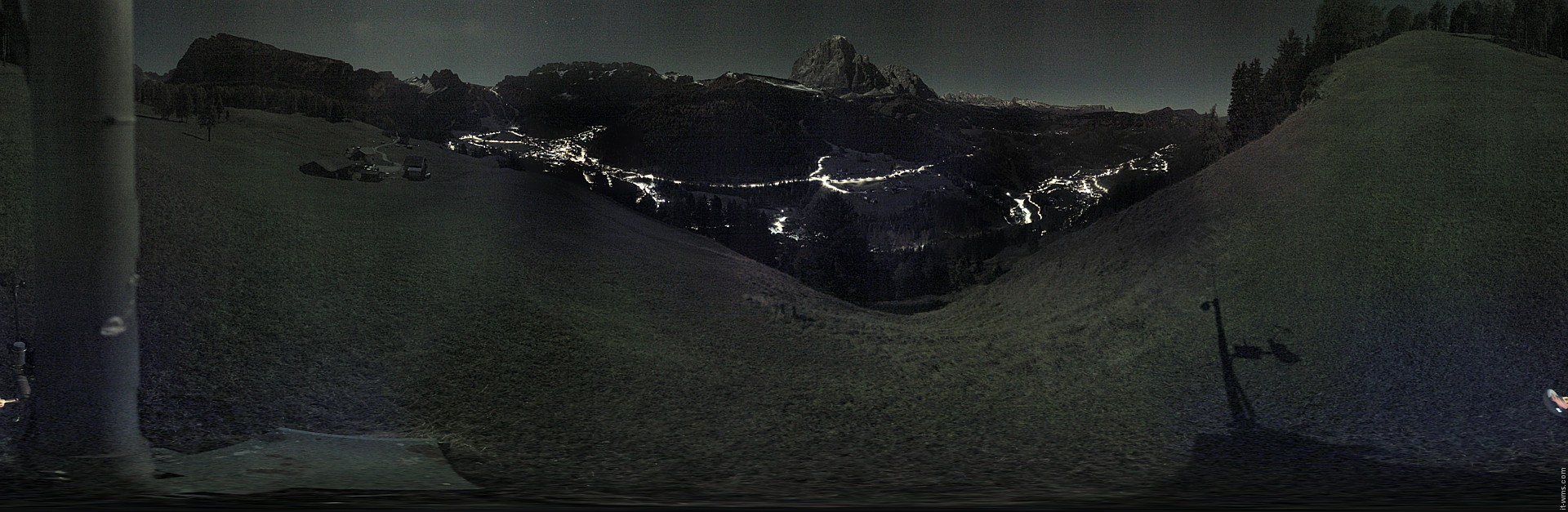 Archiv Foto Webcam Panorama über Wolkenstein