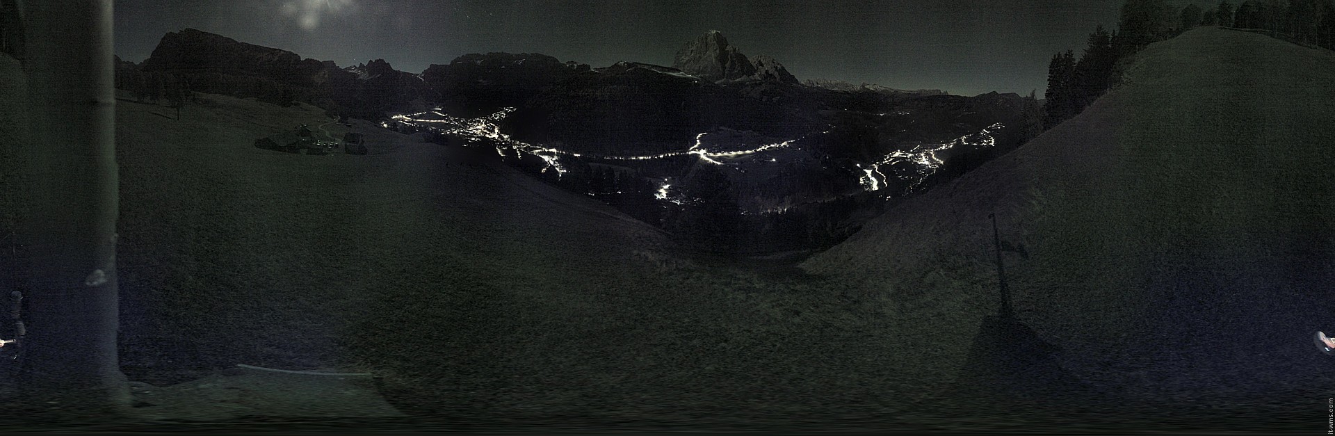 Archiv Foto Webcam Panorama über Wolkenstein