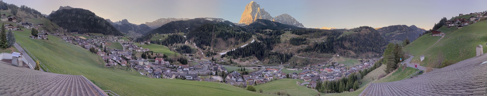 Archived image Webcam Panoramic view of St. Christina