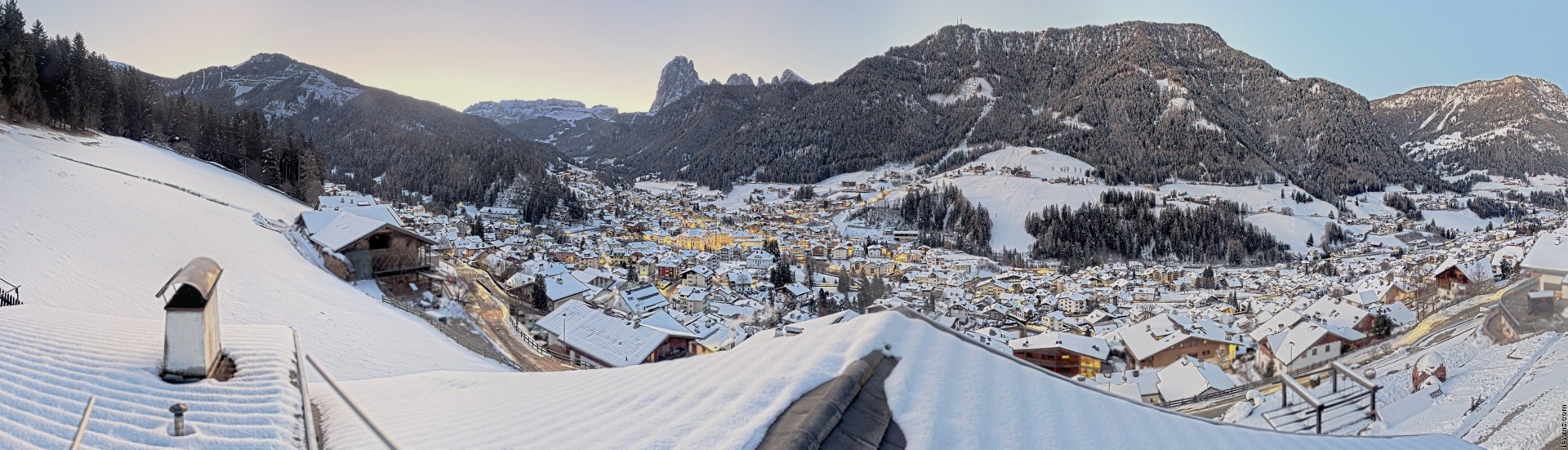 Archived image Webcam St. Ulrich: Zone Solaria