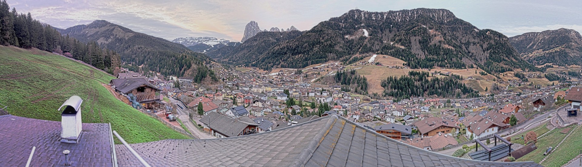 Archived image Webcam St. Ulrich: Zone Solaria