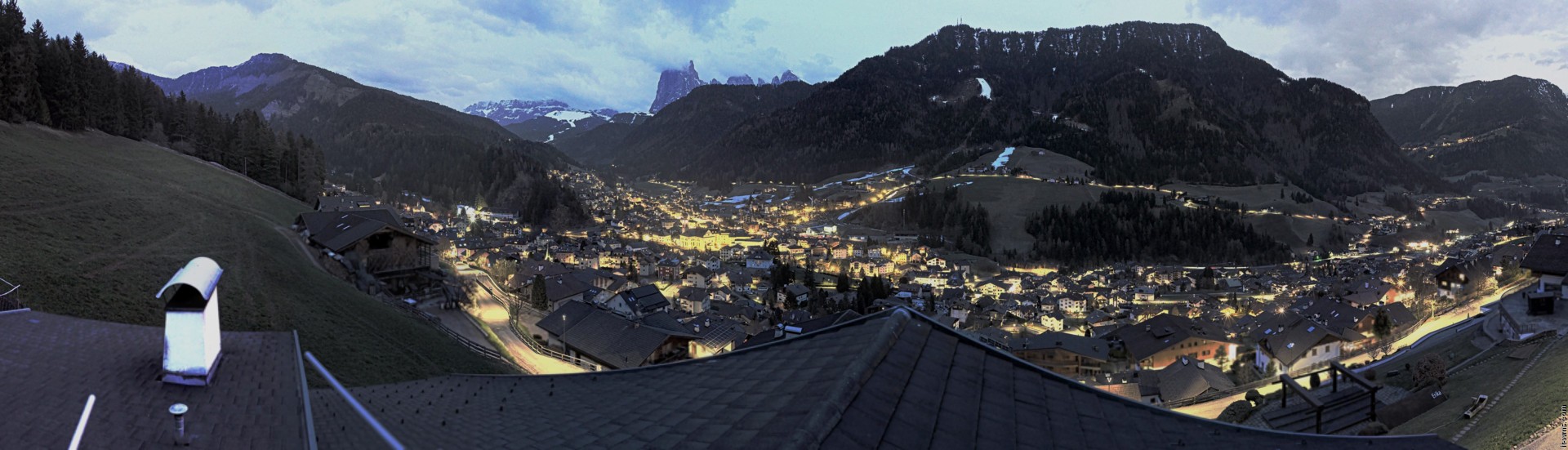 Archived image Webcam St. Ulrich: Zone Solaria