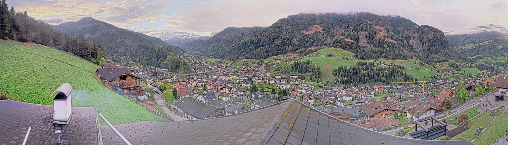 Archived image Webcam St. Ulrich: Zone Solaria
