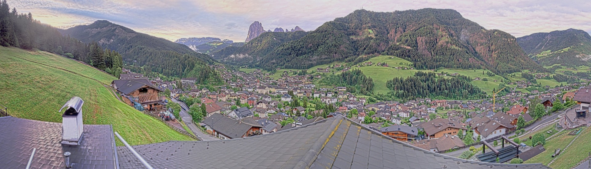 Archived image Webcam St. Ulrich: Zone Solaria