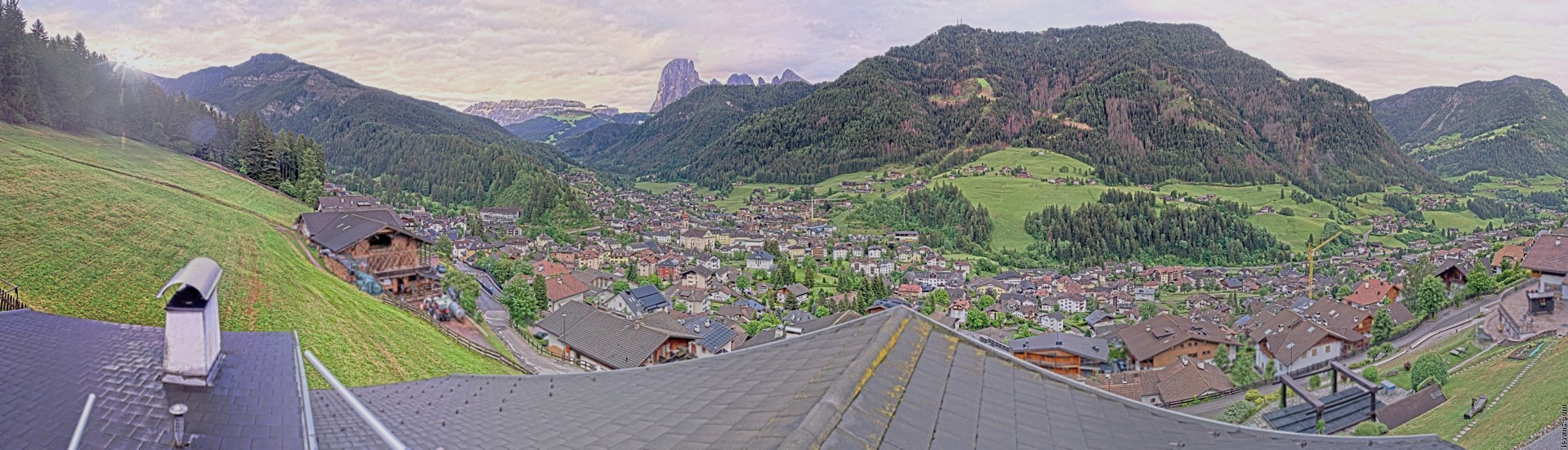 Archived image Webcam St. Ulrich: Zone Solaria