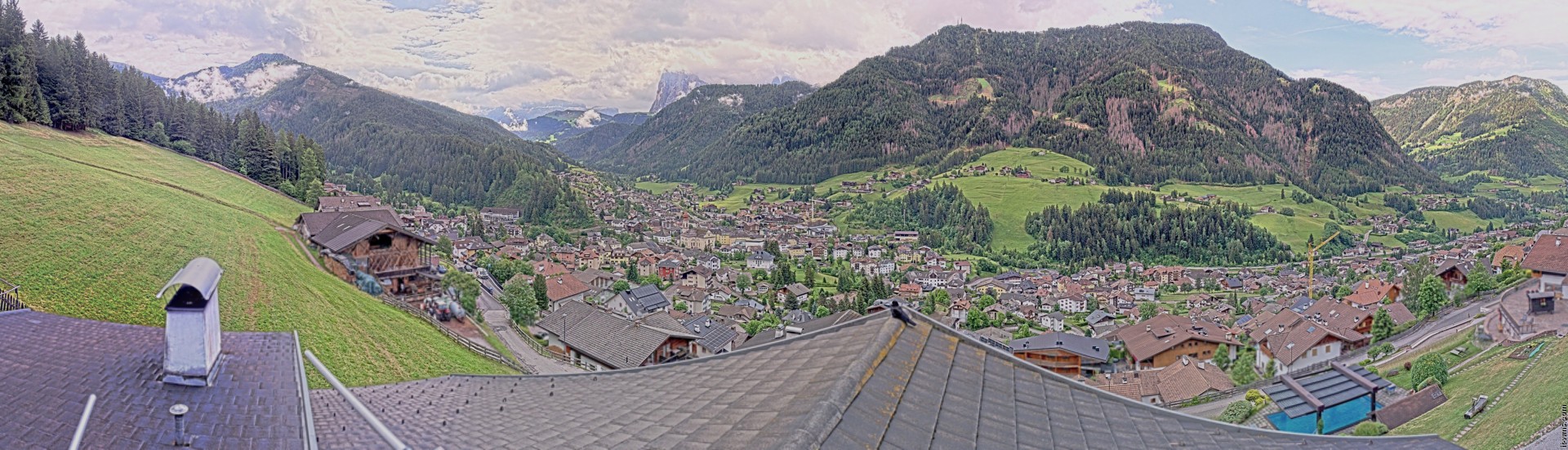 Archived image Webcam St. Ulrich: Zone Solaria
