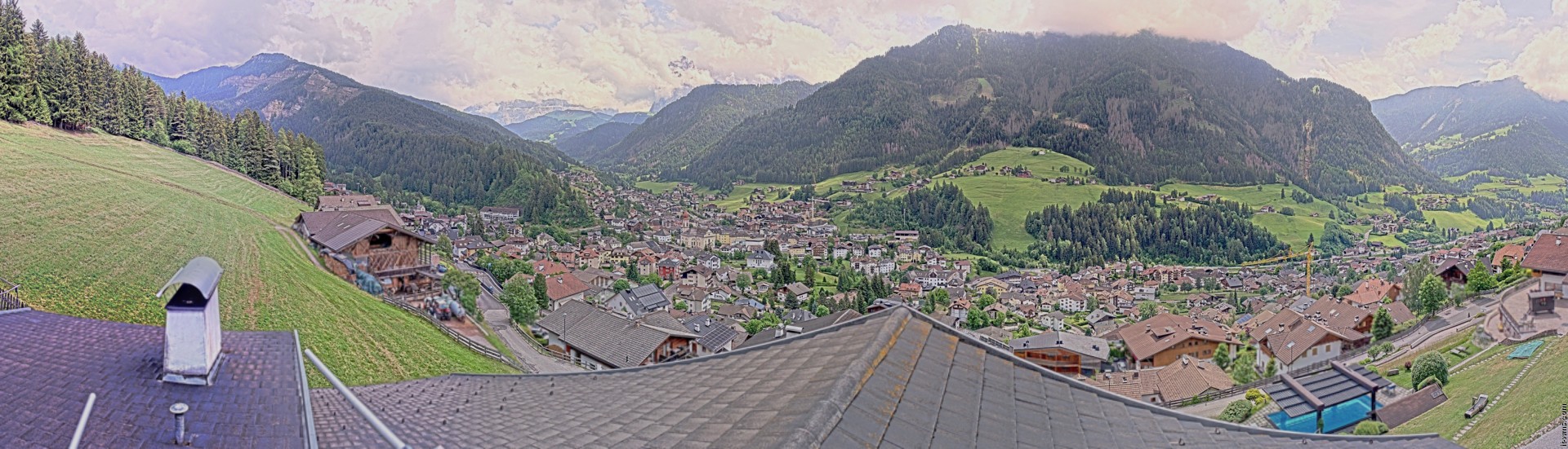 Archived image Webcam St. Ulrich: Zone Solaria