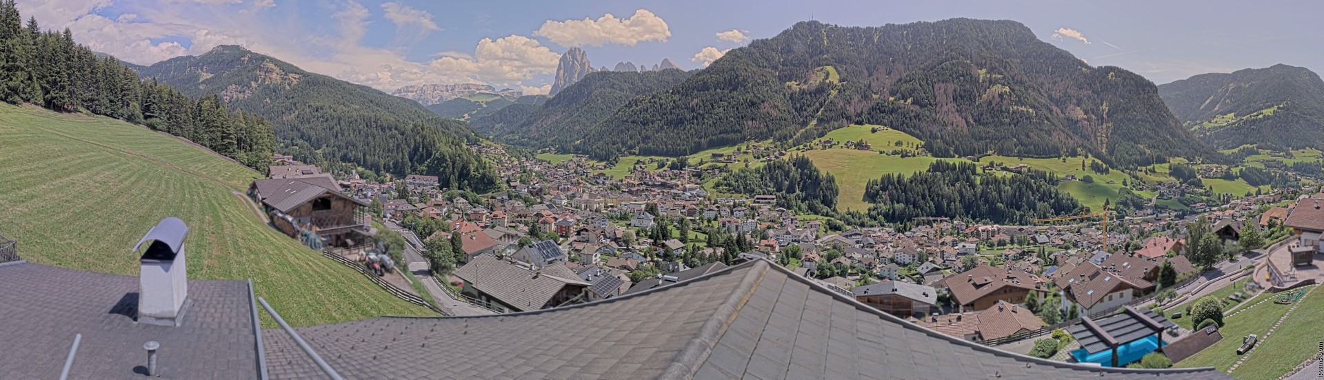 Archived image Webcam St. Ulrich: Zone Solaria