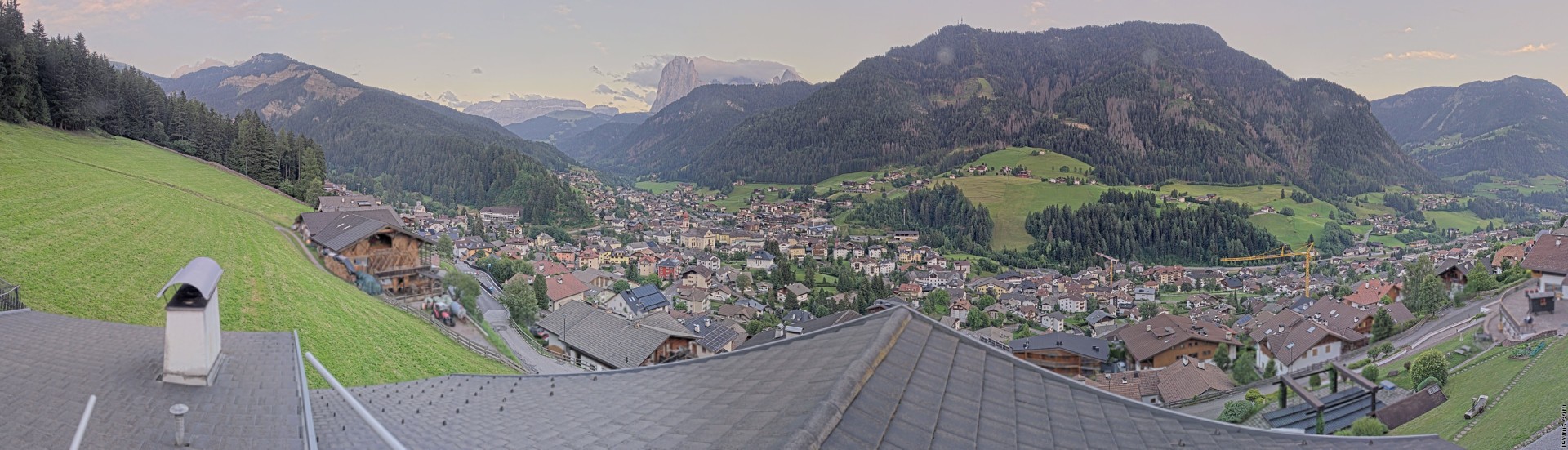 Archived image Webcam St. Ulrich: Zone Solaria