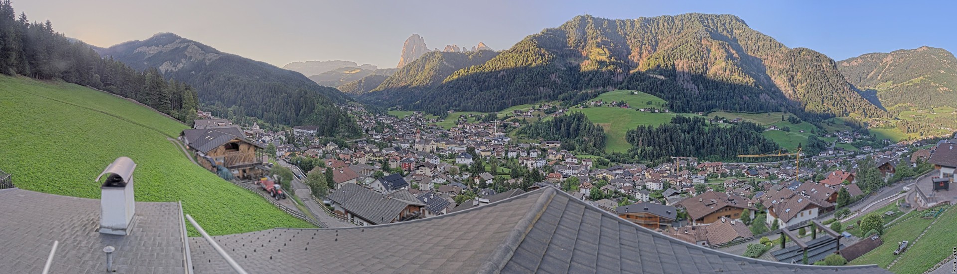 Archiv Foto Webcam St. Ulrich: Zone Solaria