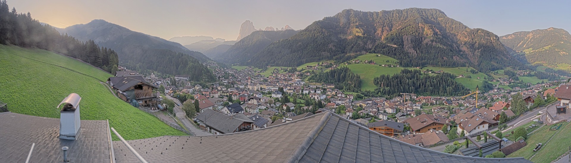 Archived image Webcam St. Ulrich: Zone Solaria
