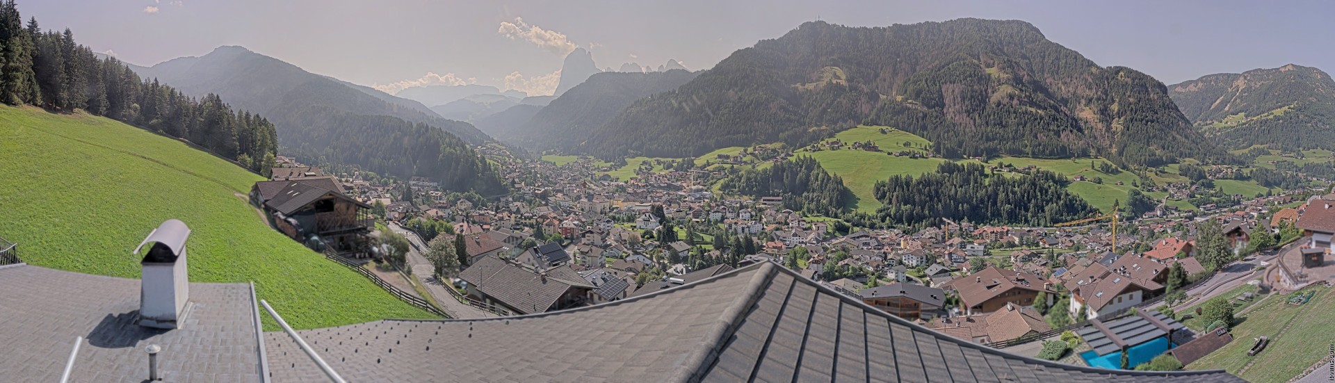 Archived image Webcam St. Ulrich: Zone Solaria