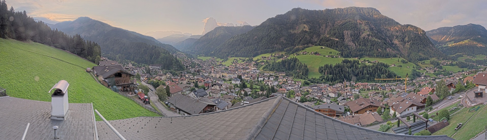 Archiv Foto Webcam St. Ulrich: Zone Solaria